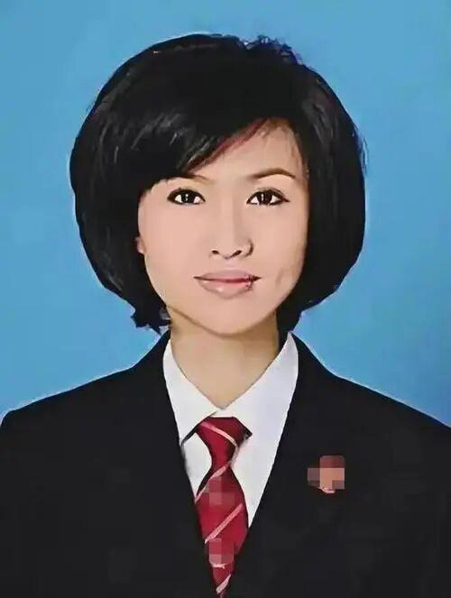 多多28-央企“最牛女副处长”落马：两年与上司开房410次，细节曝光